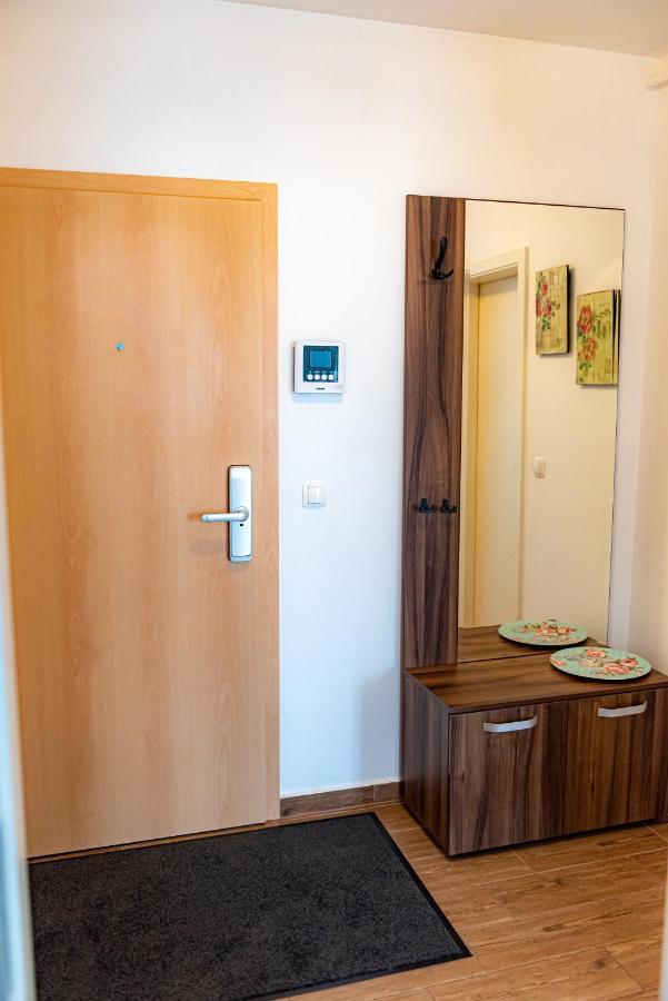 Pastel Apartments Brasov Exterior photo